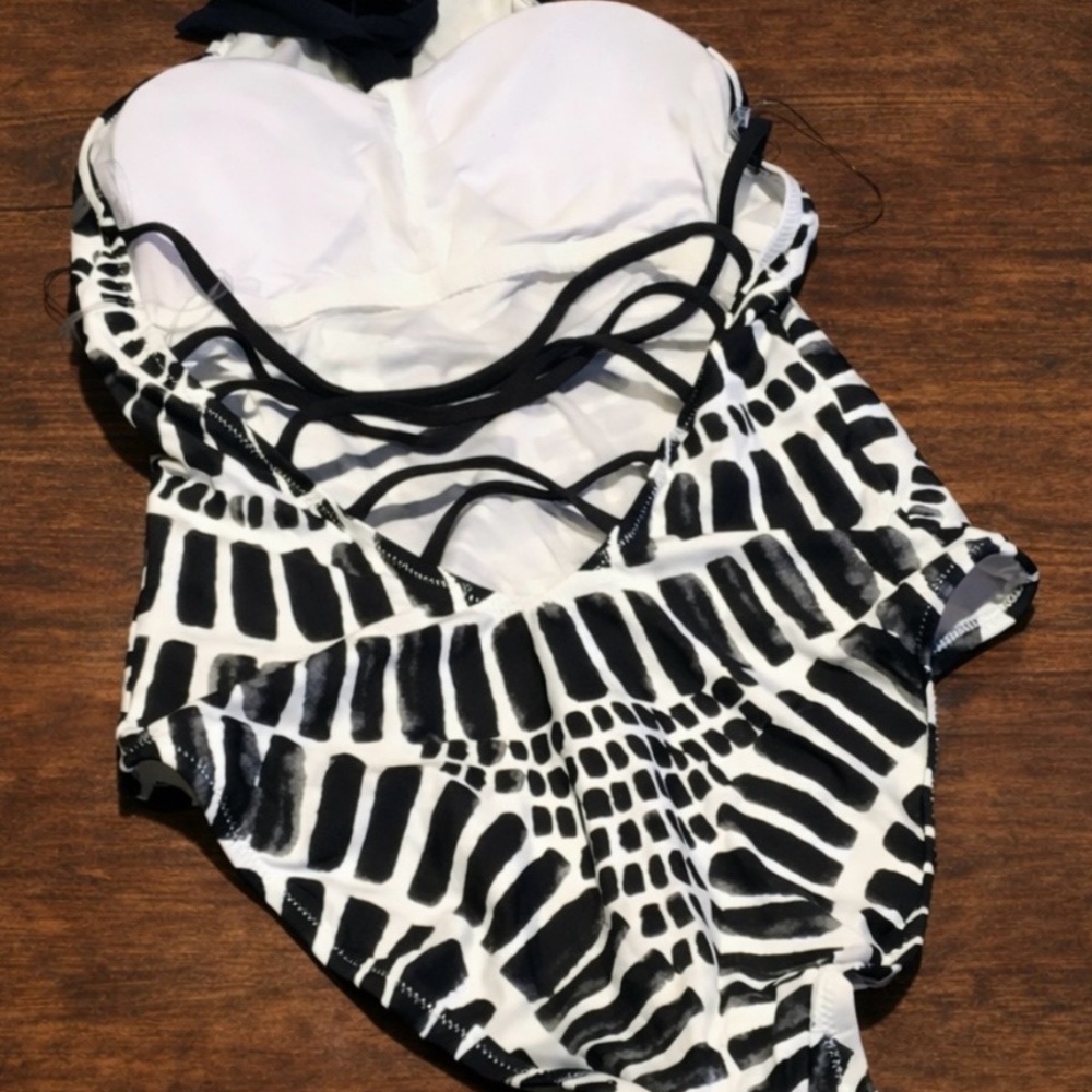 TRINA TURK "Algiers" high neck halter one piece Swimsuit 12 animal zebra print - Picture 13 of 15